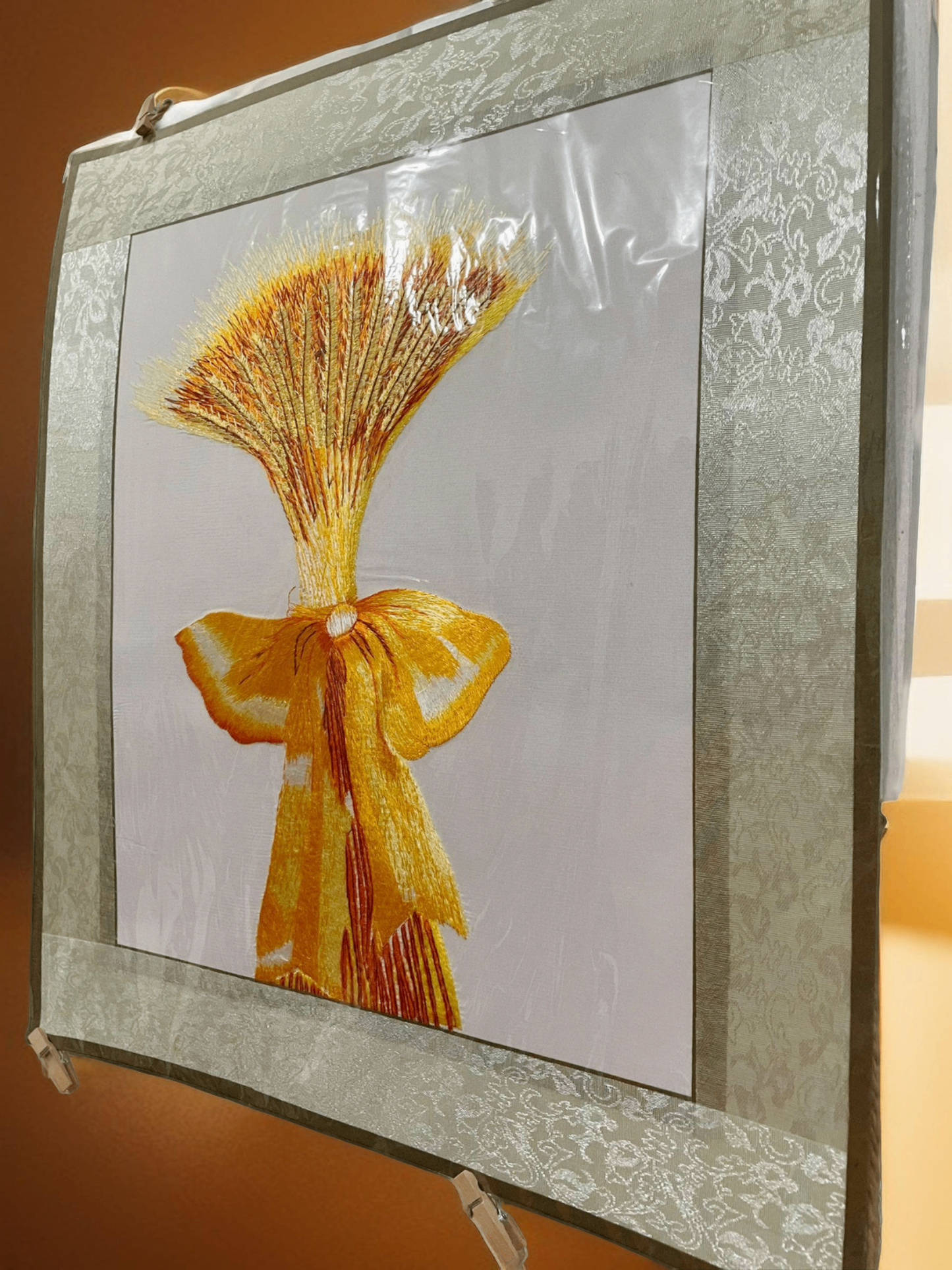 V000009 Vintage Suzhou Embroidery Silk painting golden wheat spike