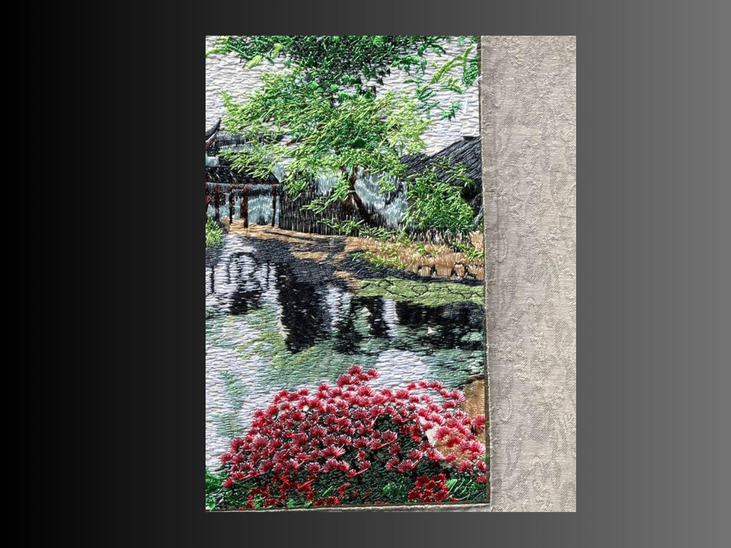 V000076 Chinese Vintage Pavilion by the Pond: Suzhou Embroidery Art